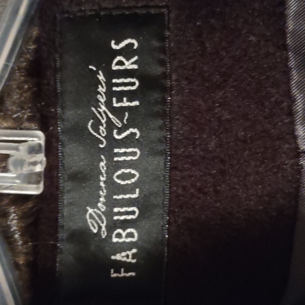 Long Brown Cashmere Blend Coat with faux fur trim M-L - Picture 8 of 16
